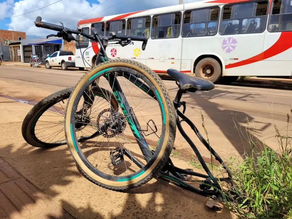 Pais pedem R$ 530 mil ao Consórcio Guaicurus após ônibus passar por cima de criança em Campo Grande