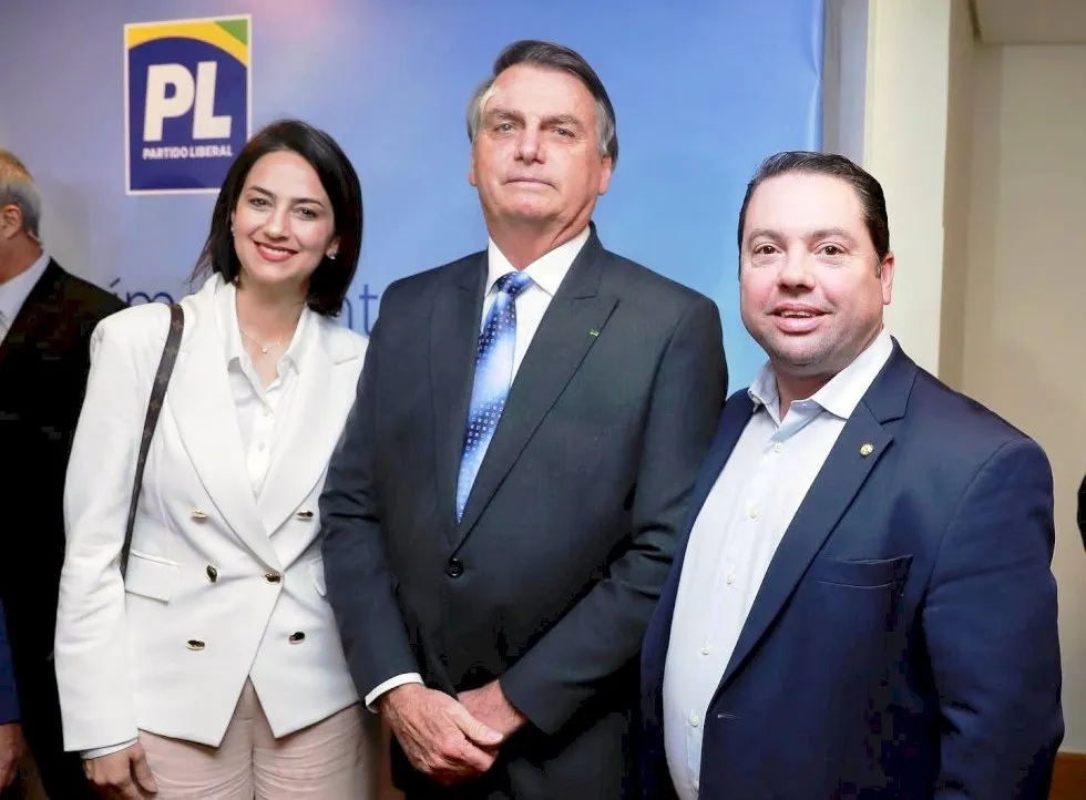 Marçal Filho surpreende de forma positiva ao falar de Vice-prefeita Gianni Nogueira “Creio que não terei ela ao meu lado por muito tempo; Brasília já a espera”