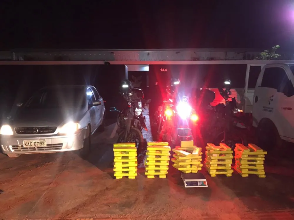 Batalhão de Choque Interrompe Tráfico de Drogas em Nova Campo Grande