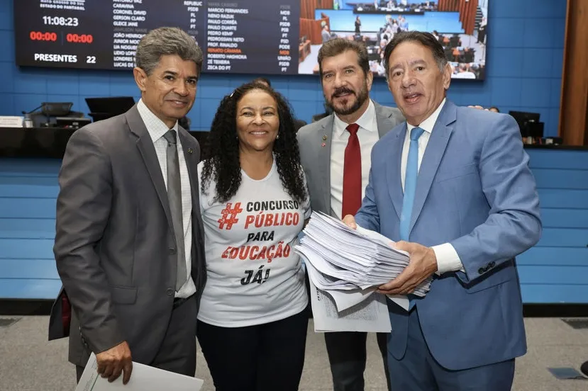Gerson Claro reforça compromisso da ALEMS com o diálogo e o fortalecimento da educação pública em MS