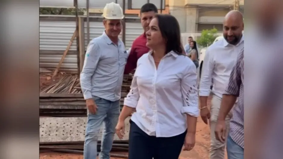Em visita à antiga rodoviária, Adriane reafirma que: 'GCM e Fundação do Trabalho serão aqui'