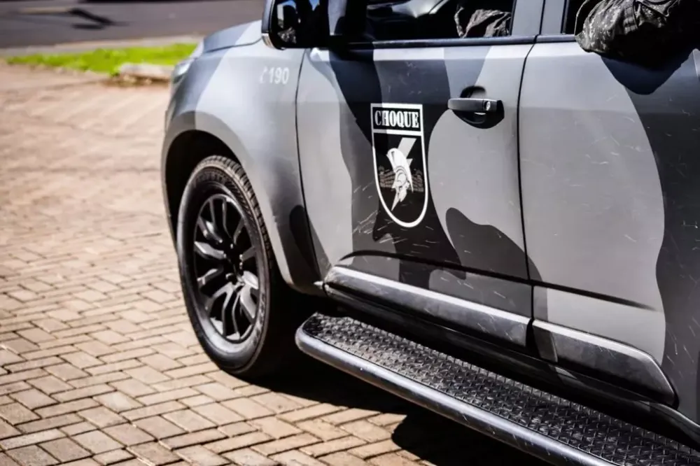 Morto em confronto com o Choque no Caiobá tinha passagens por tráfico e furto 