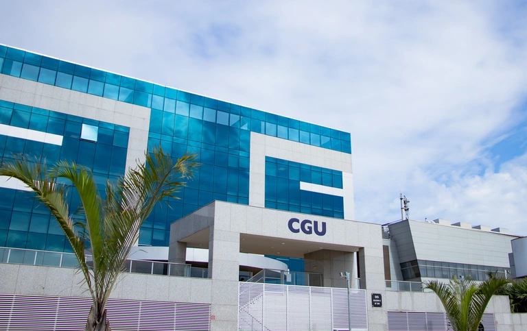 Governo Lula firma contrato de R$ 321 milhões com empresa investigada por suposta fraude