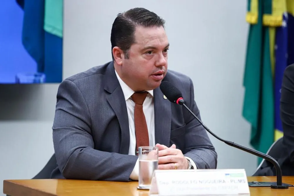 Rodolfo Nogueira avisou: TCU confirma fraudes no Pé-de-Meia e suspende pagamentos do programa
