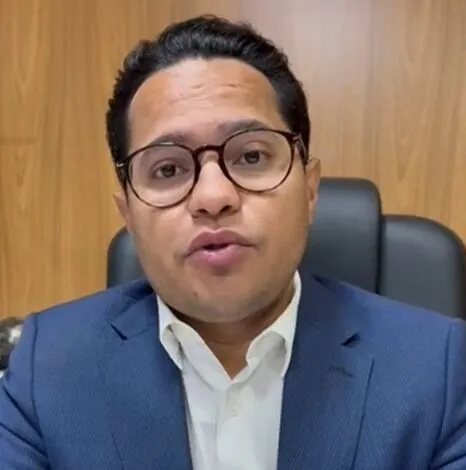 PRESIDENTE PAPY FOMENTA DEBATE SOBRE FEMINICÍDIO, E ABRE EXCEÇÃO PARA VELÓRIO DE JORNALISTA NA CÂMARA MUNICIPAL DA CAPITAL 