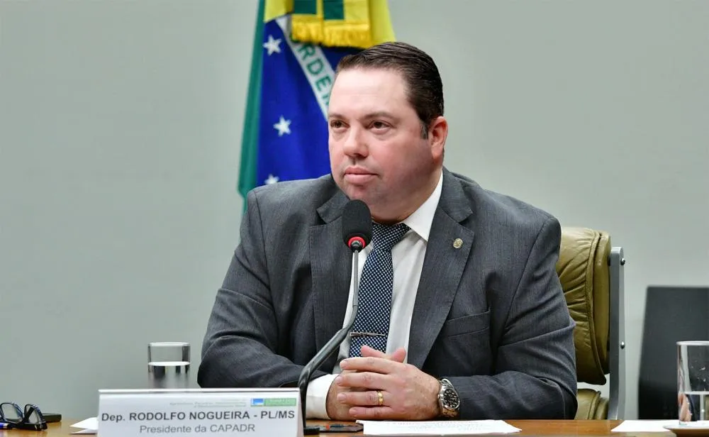 Rodolfo Nogueira convocará ministro da Agricultura após escassez de vacinas veterinárias no país