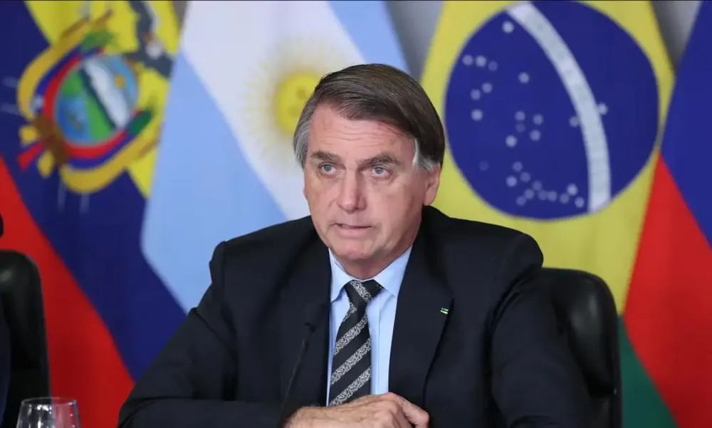 PARA IMPRENSA DOS EUA, DENÚNCIA CONTRA BOLSONARO MARCA ‘CONTRASTE’ COM BRASIL