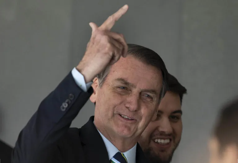 STJ NEGA AÇÃO POPULAR CONTRA BOLSONARO POR ATAQUES ÀS URNAS, E DIREITA CELEBRA DECISÃO
