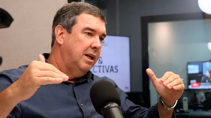 PESQUISA APONTA QUE 75% DA POPULAÇÃO DE CAMPO GRANDE APROVA RIEDEL, ENQUANTO 73% DESAPROVA LULA