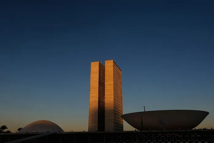 URGÊNCIA DO PL DA ANISTIA CHEGA 257 ASSINATURAS E GARANTE MAIORIA