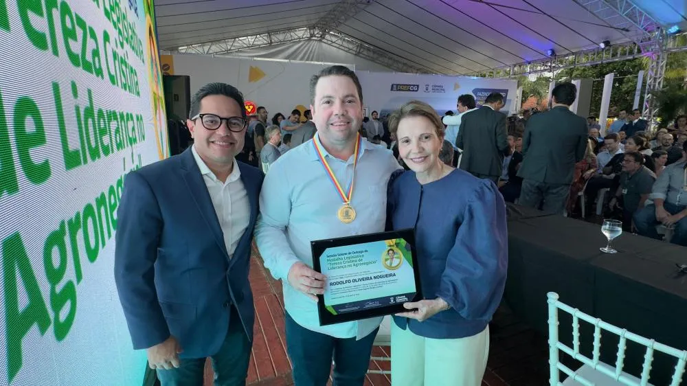 RODOLFO NOGUEIRA RECEBE “MEDALHA TEREZA CRISTINA DE LIDERANÇA NO AGRONEGÓCIO”