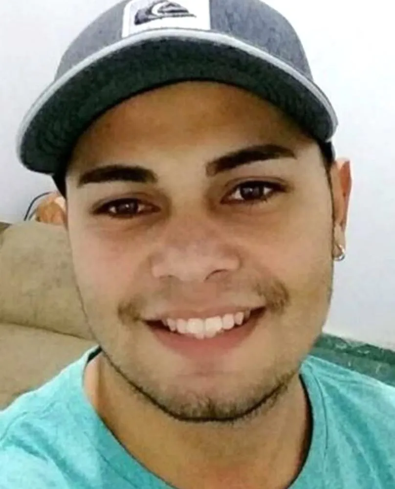 Jovem sofre acidente em tobogã em clube aquático em Campo Grande