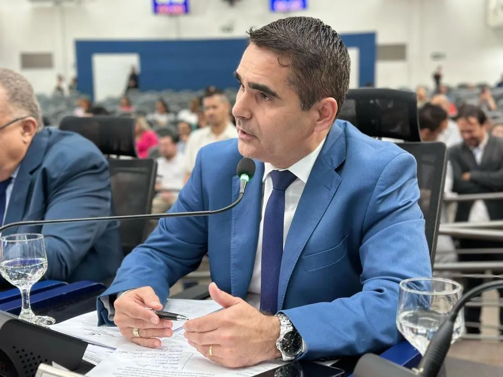 VEREADOR HERCULANO BORGES PROMOVE AUDIÊNCIA PÚBLICA MAIO LARANJA EM DEFESA DA INFÂNCIA