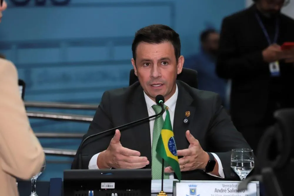 CÂMARA DEBATE HOJE PROJETO DE SALINEIRO QUE PREVÊ CÂMERAS EM ESCOLAS