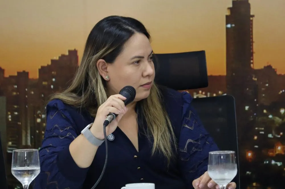 Ana Portela afirma que população está refém do contrato que não exige um bom serviço para o transporte público de Campo Grande